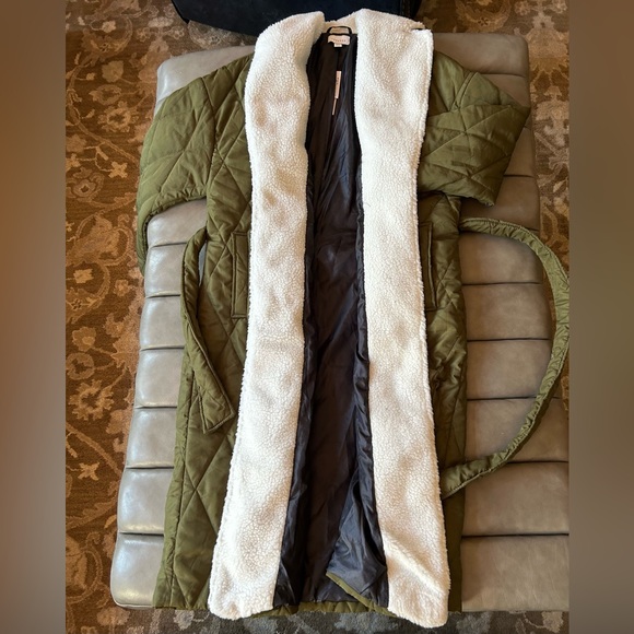 Topshop Quilted High Pile Fleece Trench coat olive/army green size 2 puff Sherpa - Picture 5 of 9